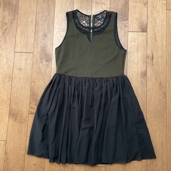 Against Nudity lace tulle pleated skirt dress sleeveless, olive green size S/M/L - Picture 7 of 16